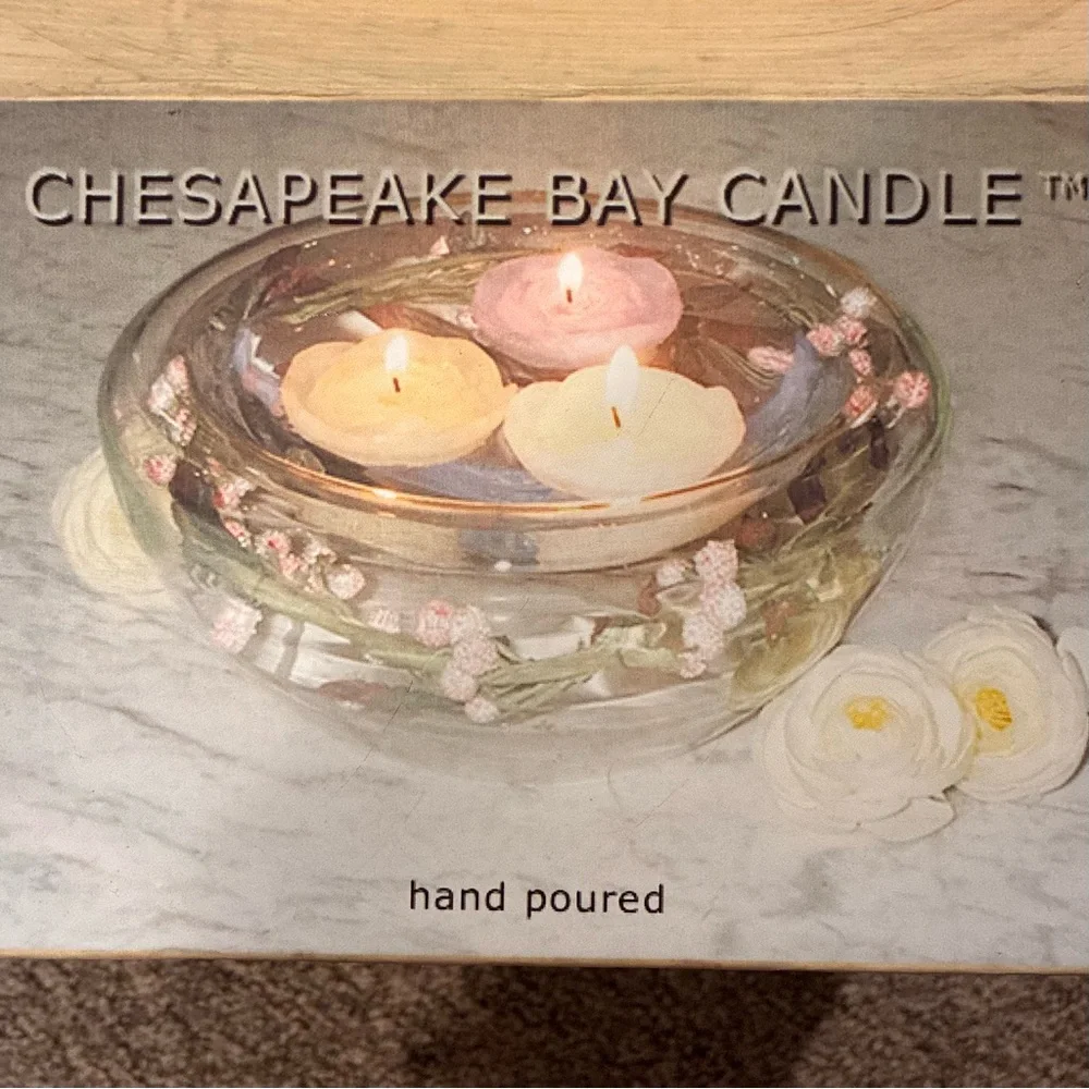 Decorative Floating Candle/Clear Glass Centerpiece Bowl & 6 Floating Candles